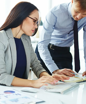 123 business people using tablet office